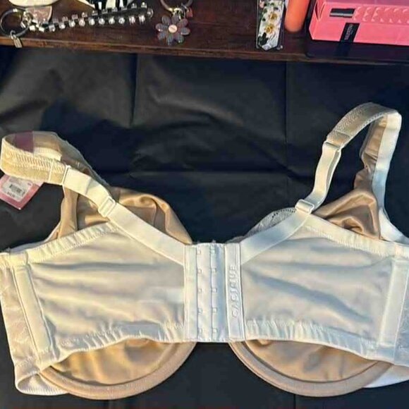 Lane Bryant Cacique Lightly Balconette Bra with lace - NEW W/tag - Picture 3 of 3